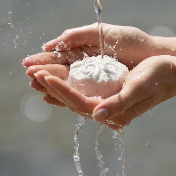 Rosenrot Festes ShampooBit® - Walnuss-Mandel 55g Rosenrot Gutes-aus-Deutschland