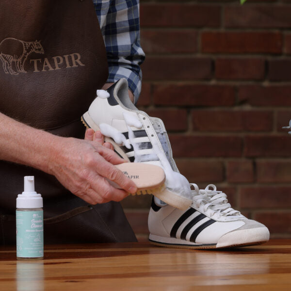 Tapir Sneaker Cleaner – Reinigungsschaum inkl. Bürste