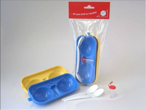 Sonja Plastic Eierträger für unterwegs, Set mit Löffel & Salzstreuer